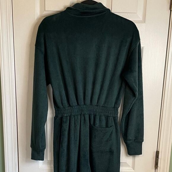 Fabletics Cozy Cord Zip Jumpsuit Plush Sz XS Green Pockets Loungewear Athleisure - Picture 5 of 14